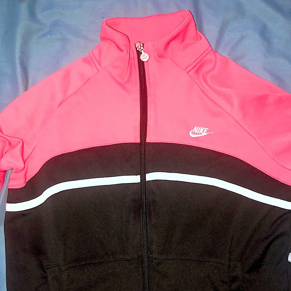 Nike Womens Zip Up Jacket